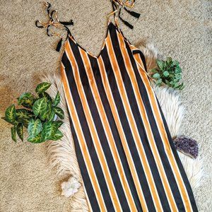 Forever 21 Gold and Black Striped Maxi Dress